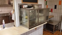 Sedlmeier Kantine - Durchbruch