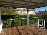 Terrasse mit Überdachung
